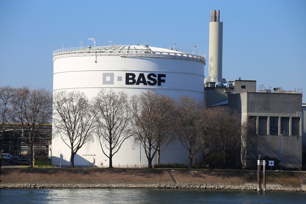 BASF pagherà 316 milioni di dollari per risolvere la causa sui PFAS
