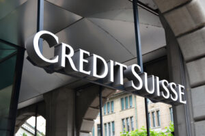 Credit Suisse prevede un primo bilancio trimestrale in rosso: pesano guerra e spese legali