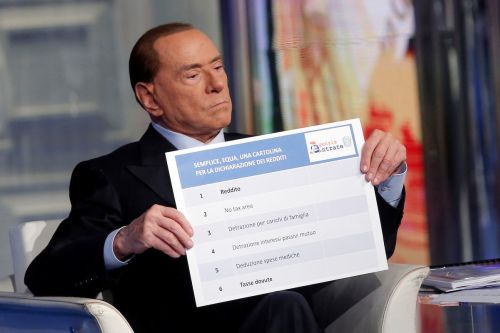 Berlusconi insiste con flat tax