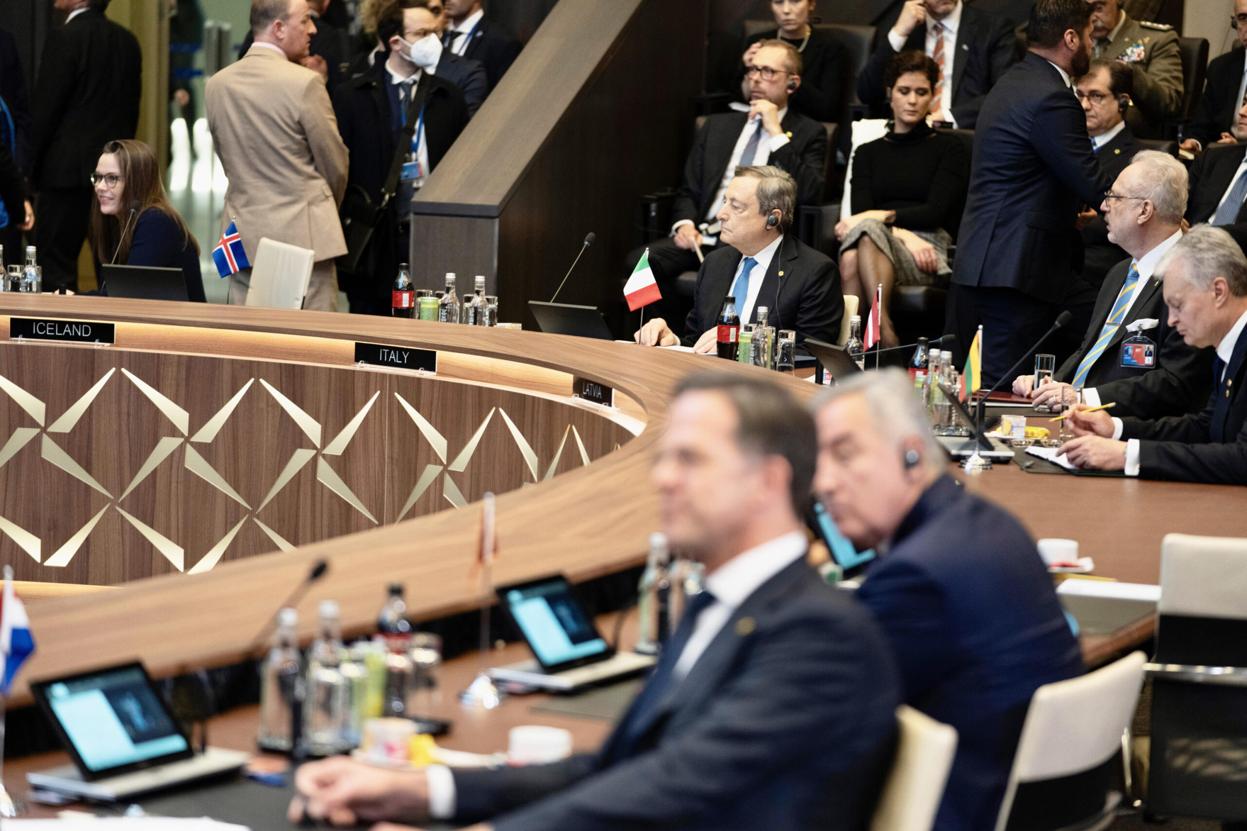 Summit Nato a Bruxelles, Stoltenberg: “alleati pronti a sostenere l’Ucraina”