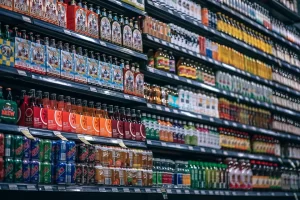 USA, scaffali dei supermercati vuoti a causa del Covid