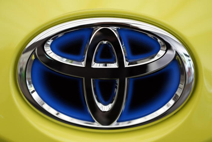 Auto a noleggio rigenerate: il progetto di Toyota