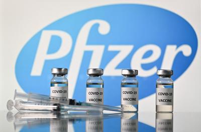 Pfizer, il vaccino è in viaggio verso l’Italia