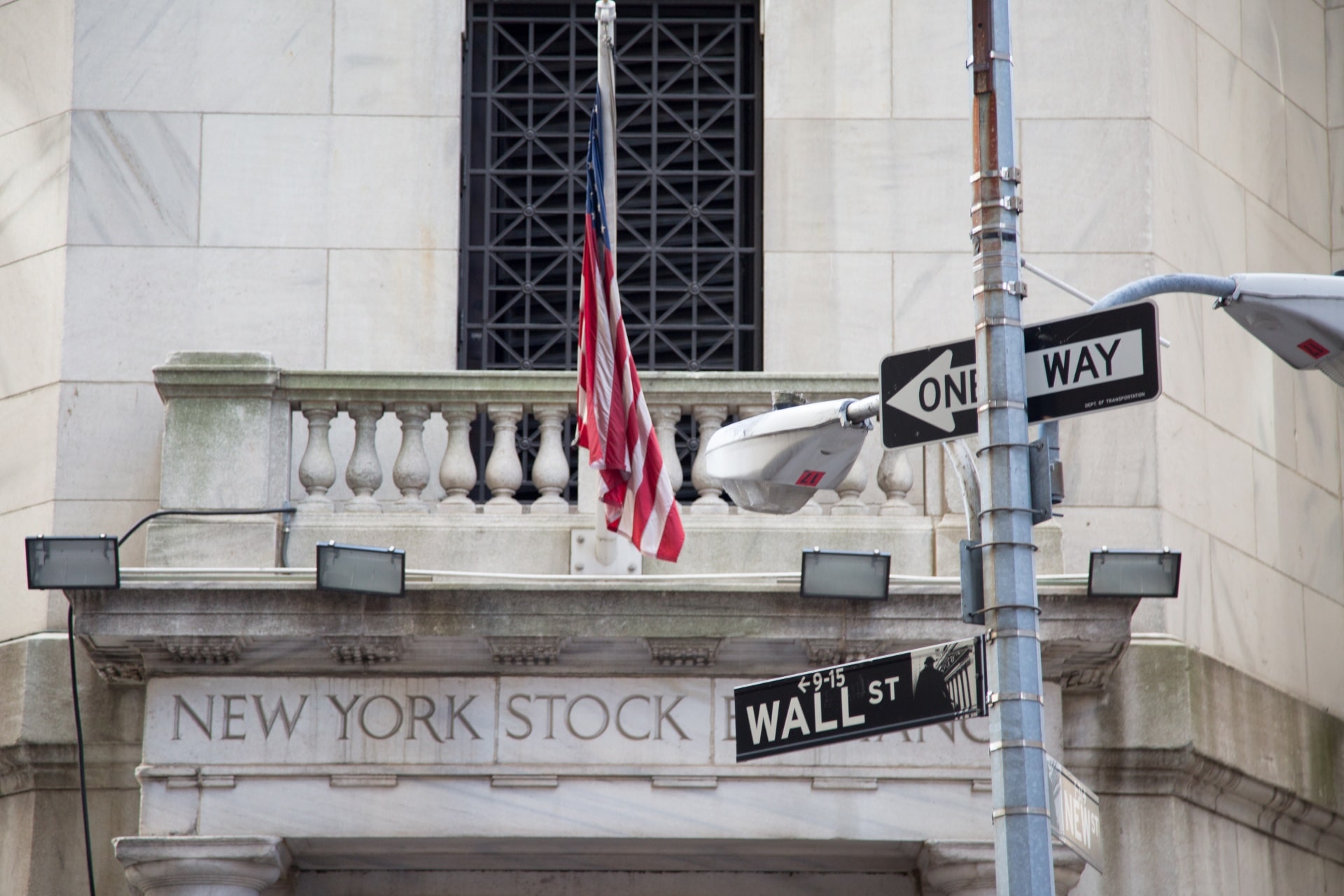 Wall Street apre in rosso dopo la Fed
