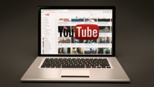 La Russia accusa YouTube di “attività terroristiche”