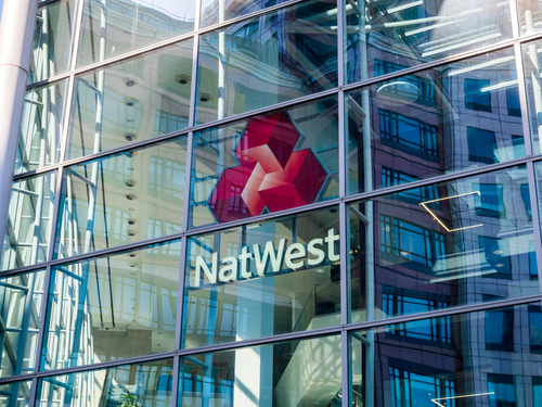Banche, utili in aumento e sopra le attese per NatWest nel primo semestre