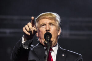 Usa, comincia il processo a Trump per i fatti di Capitol Hill. Commissione: “tentato golpe”