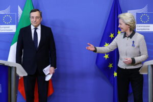 Von der Leyen: assoluta sinergia con Draghi
