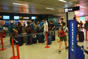 Sciopero personale aereo, disagi diffusi