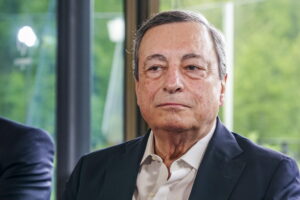Draghi: “raggiunti i 45 obiettivi del Pnrr”