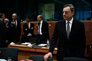 Draghi al termine del consiglio Europeo: “l’Ue ha una nuova identità”