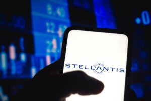 Stellantis lascia Acea e fonda il Freedom of Mobility Forum