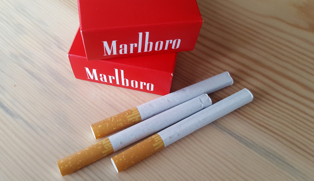 Sigarette, aumentano le tasse: da 10 a 12 centesimi a pacchetto per quelle tradizionali