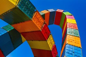 Usa, il deficit commerciale a giugno scende a 79,6 mld di dollari