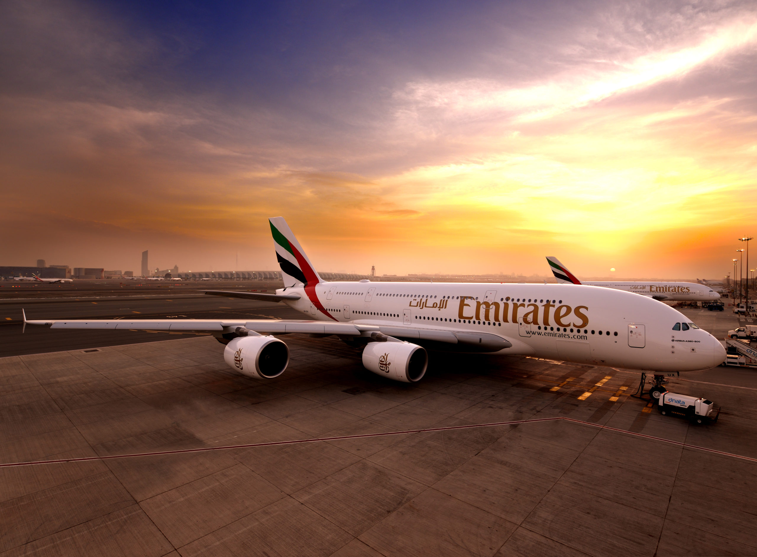Emirates si concede un “lifting” da 2 miliardi: novità per 120 aerei