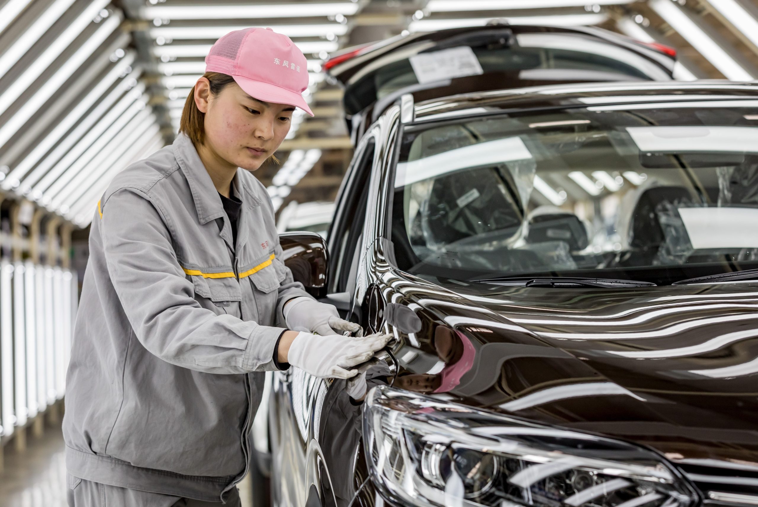 Cina, boom del mercato automotive: produzione +41%