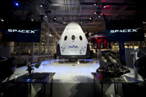 Esa: “Stiamo valutando SpaceX di Musk per sostituire i razzi russi”