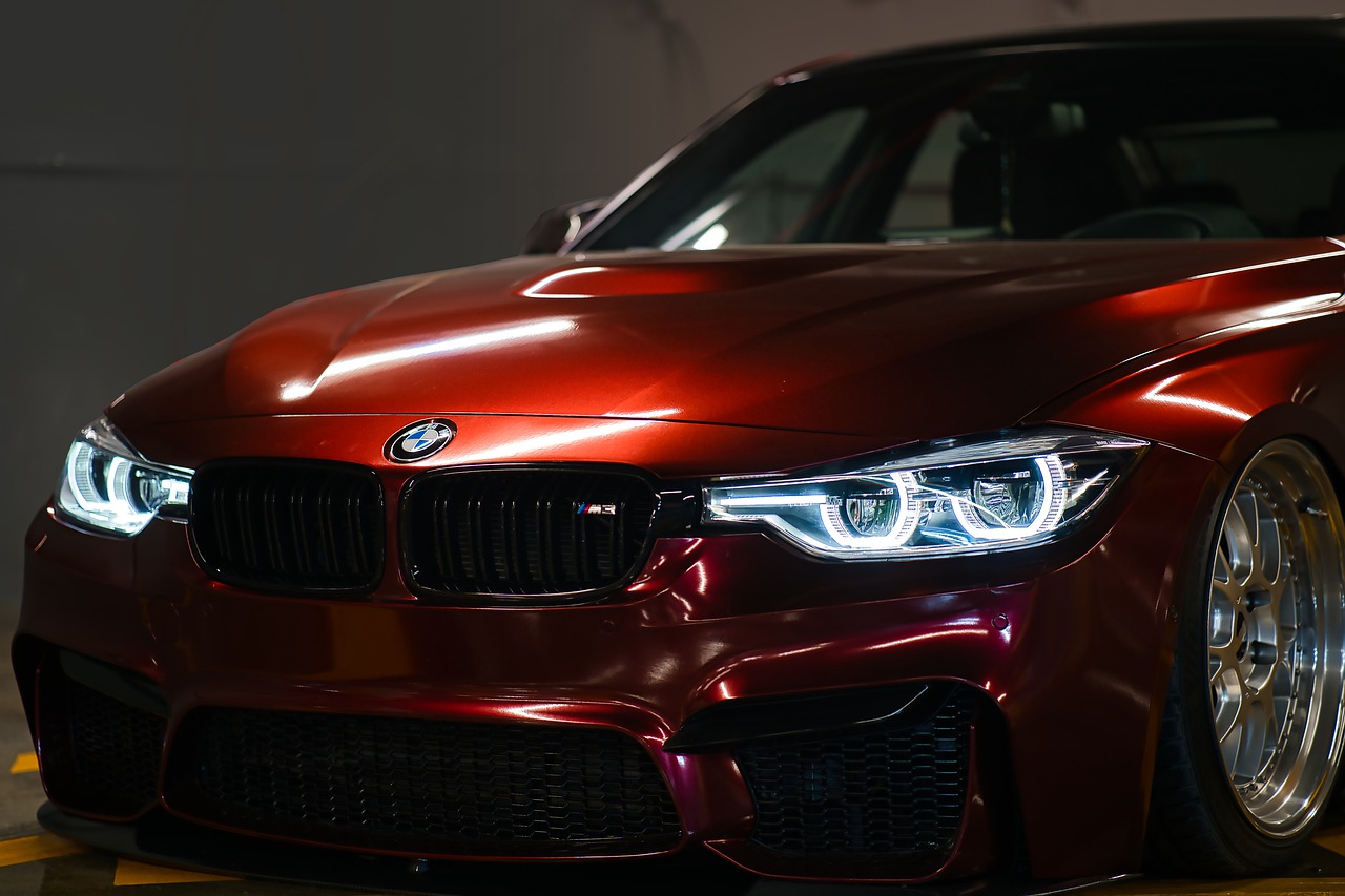 BMW: primi test per una Serie M elettrica