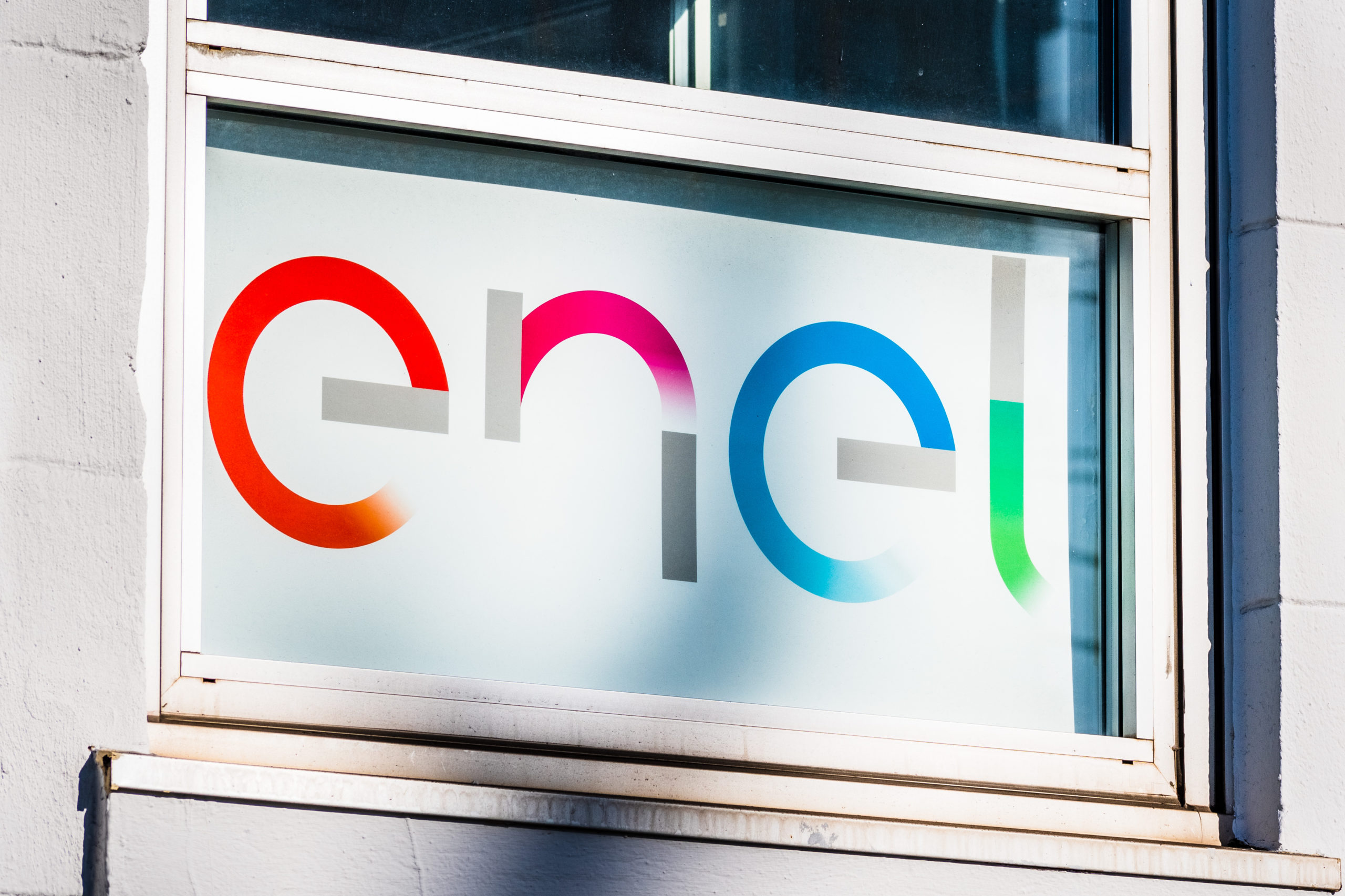 Enel cede il 50% di Gridspertise a CVC