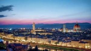 Caro-alberghi, Firenze e Milano le più salate