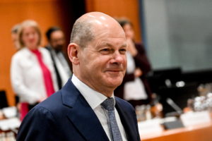 Scholz: 15 milioni per sostenere export del grano ucraino