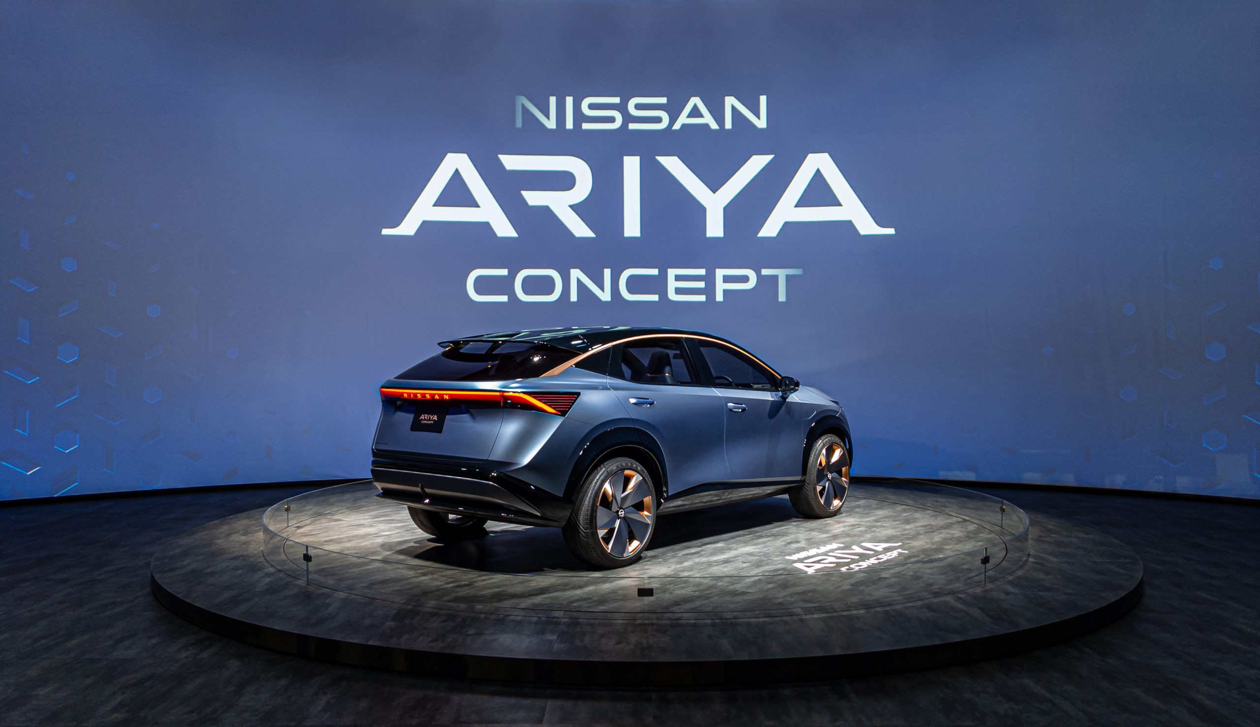 Nissan, prova su strada per Ariya, il primo Coupé Crossover elettrico