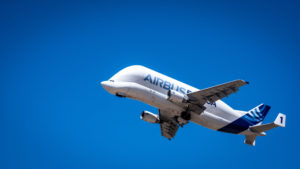 Airbus: ricavi stabili, guidance mantenuta