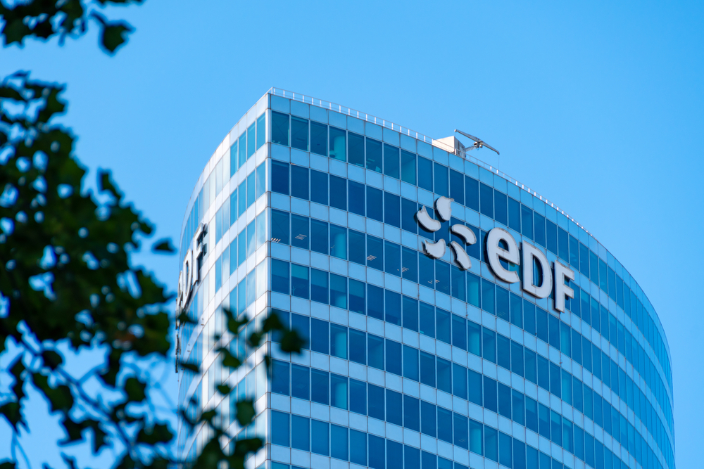 Francia, 9,7 miliardi di euro per comprare il 100% del colosso energetico EDF
