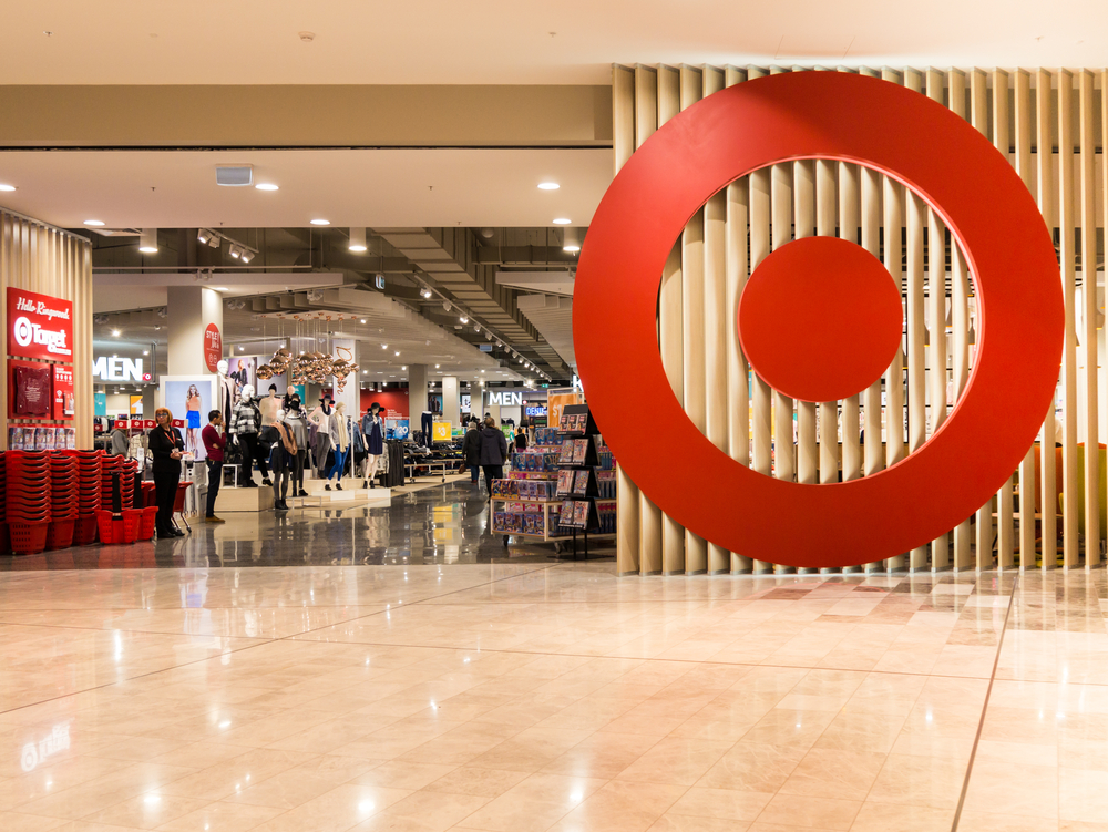 Usa, crollano del 90% i profitti di Target: colpa dei saldi