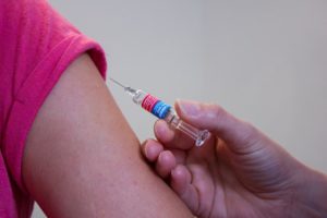 Covid, accordo Ue-Valneva per l’acquisto del vaccino