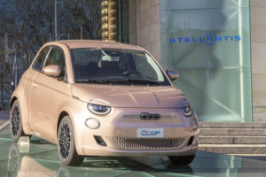 Fiat: la 500 è la miglior compatta elettrica del mondo