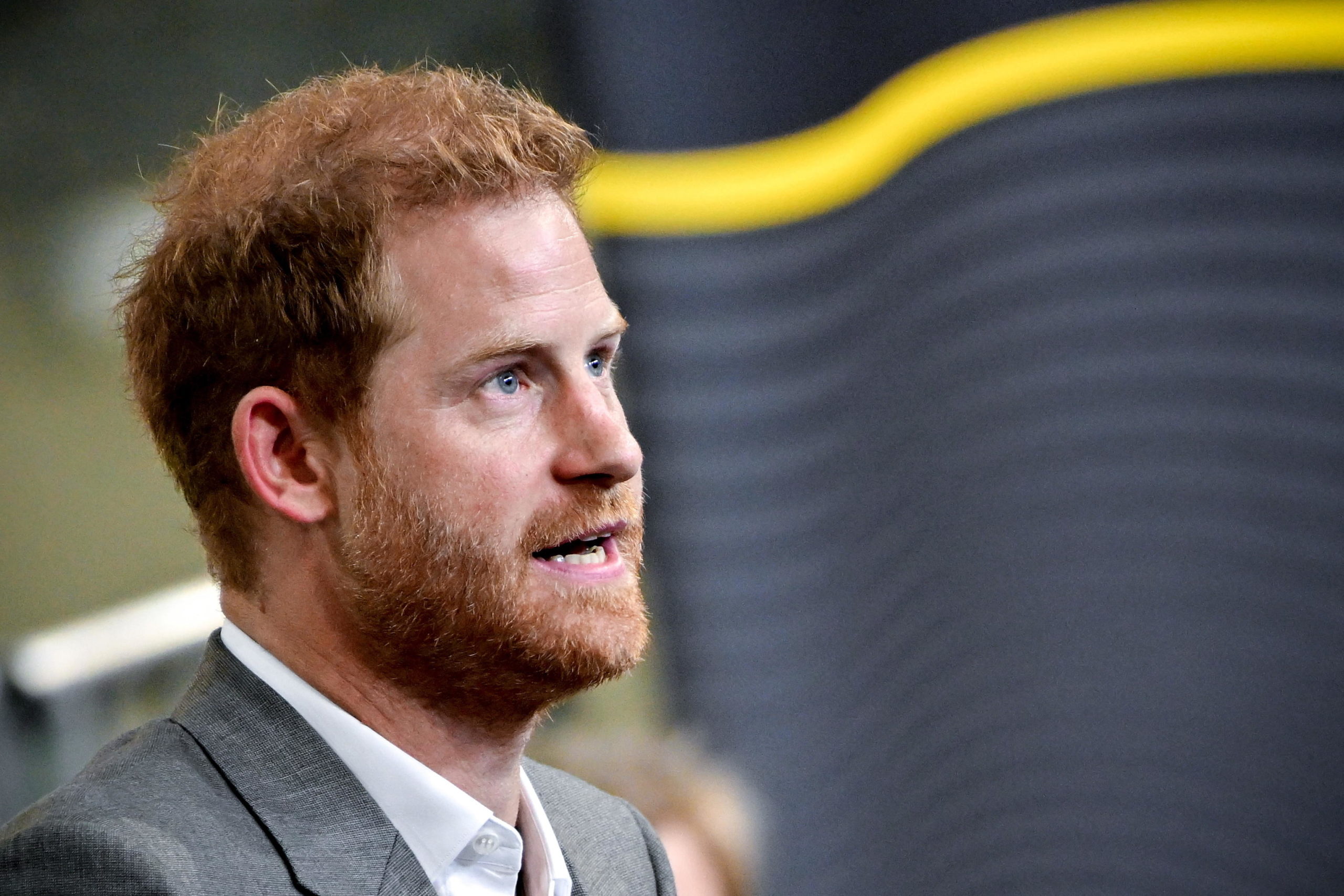 epa10164387 Britain's Prince Harry, Duke of Sussex, delivers a speech during a press conference of the 6th Invictus Games in Duesseldorf, Germany, 06 September 2022. The Invictus Games 2023 will take place from 09 to 16 September in Duesseldorf and are intended for military personnel and veterans who have been psychologically or physically injured in service.  EPA/SASCHA STEINBACH