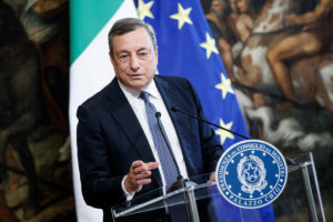 Draghi presenta il dl Aiuti ter: con i conti in ordine non serve scostamento