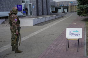 Ucraina, dagli Usa 1,1 miliardi di armi contro i referendum