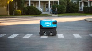 Amazon: interrotti i test sul “fattorino” robot