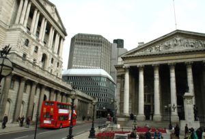 BoE annuncia misure aggiuntive a sostegno del mercato