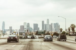 Usa: indice Pmi sotto le attese sia per i servizi sia per il manifatturiero