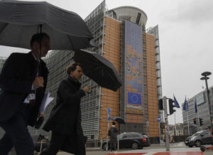 Ue: prolungati e aumentati aiuti di Stato per le imprese