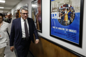 Landini (Cgil): “No flat tax. Meno tasse per redditi bassi”