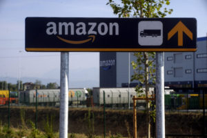 Il governo discute sulla “Amazon Tax”: che cos’è