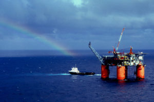 BP: rosso oltre i due miliardi per colpa del caro gas, ma utile a 8,2