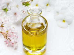 Crisi a prova di “odori”, è boom dei profumi