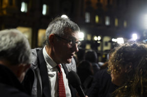Def nel mirino anche di Confindustria. Sindacati “pronti alla mobilitazione”