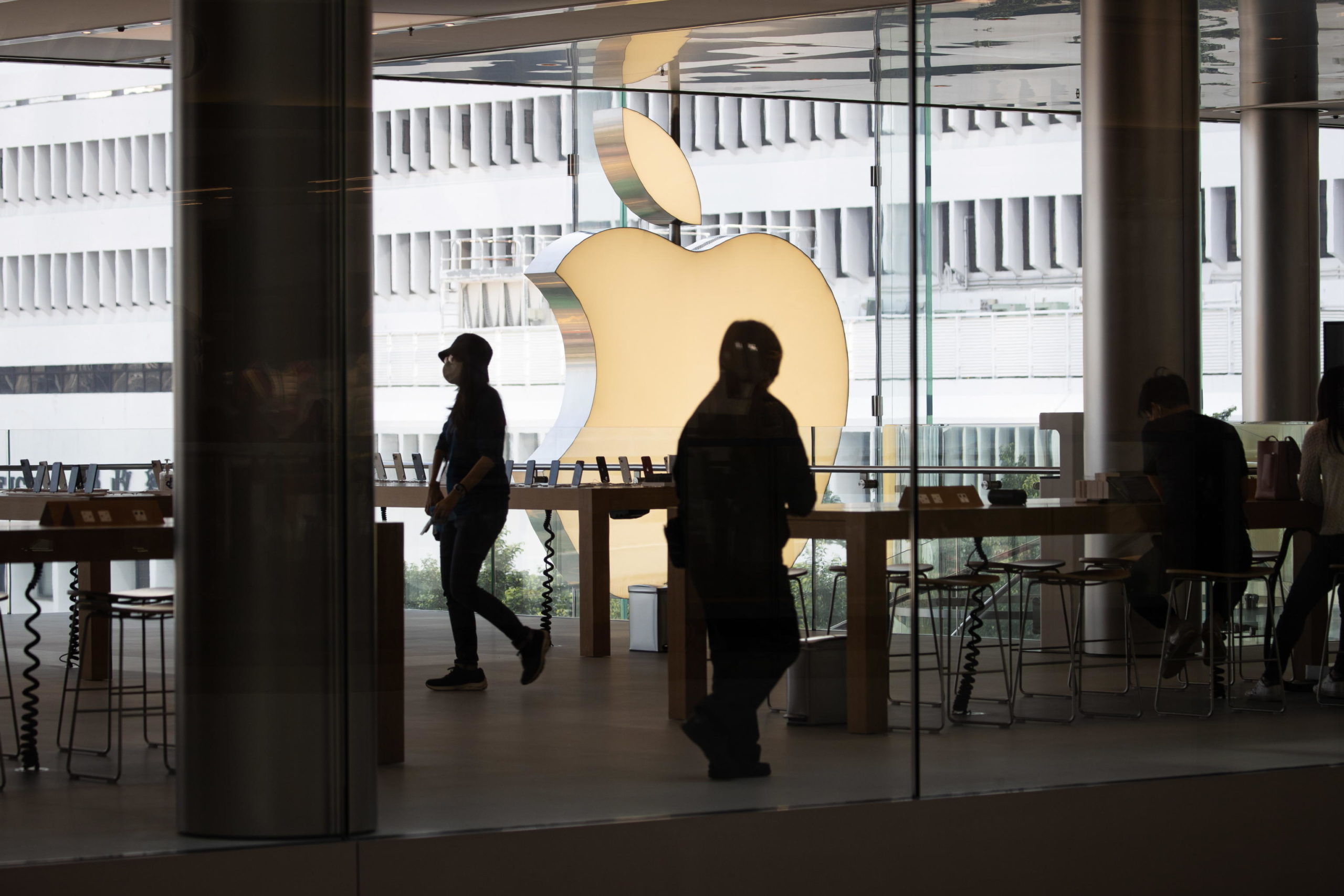 Proteste fabbrica iPhone: Foxconn si scusa con i dipendenti