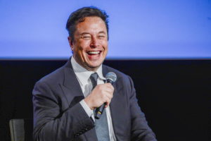 Twitter diventa “l’app per tutto”: Musk spiega il passaggio ad X