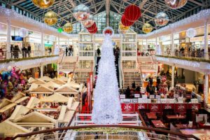 Inflazione, Confesercenti: due miliardi in meno di regali di Natale