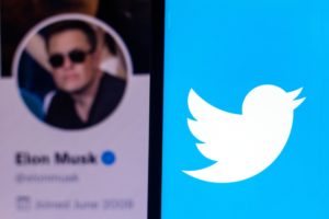 Twitter, la vecchia dirigenza fa causa per spese legali mai risarcite
