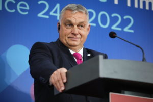 Ucraina, Ungheria dice no ad aiuti macrofinanziari Ue