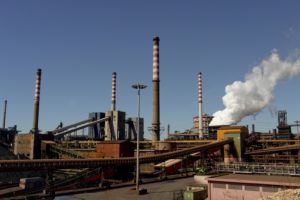 Ex Ilva, procura indaga su controlli ambientali: 5 sotto inchiesta