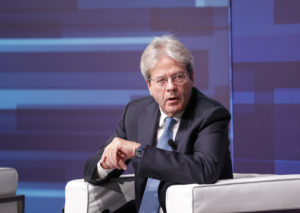 Price cap, Gentiloni: “non è una bacchetta magica”